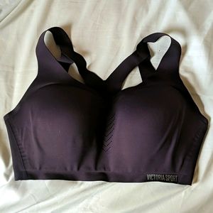 Victoria's Secret Angel Max sports bra size 34 DD